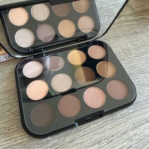 New MAC Cosmetics Connect in Colour Eye Shadow Palette